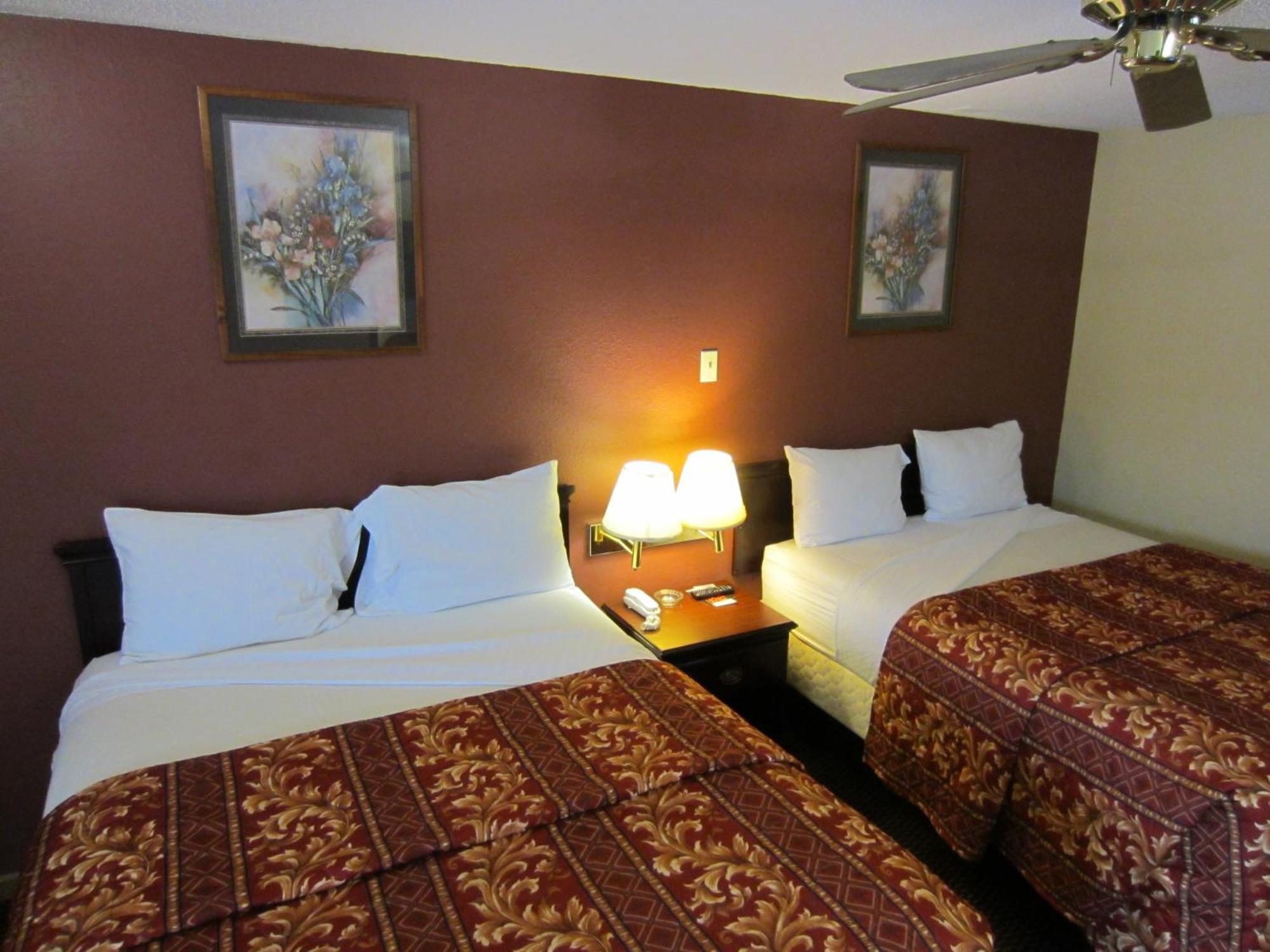 First Western Inn - Fairmont City Ngoại thất bức ảnh
